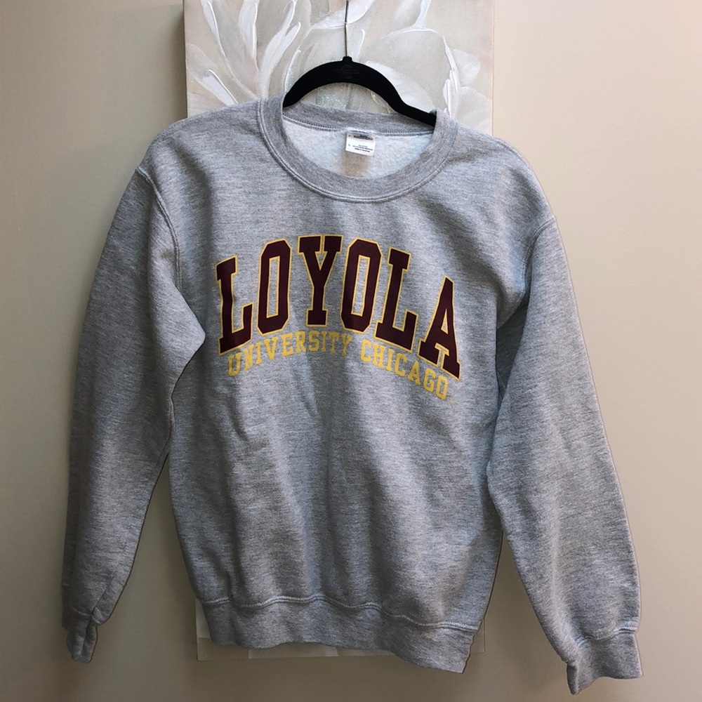 Loyola University Chicago crewneck sweatshirt